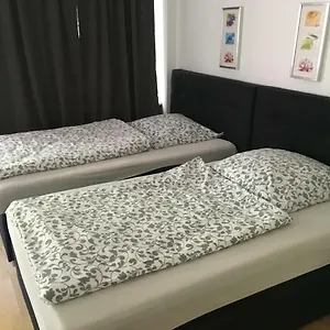 Apartment Am Friesenplatz Köln