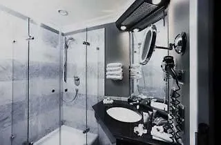 New Berlin Hotel